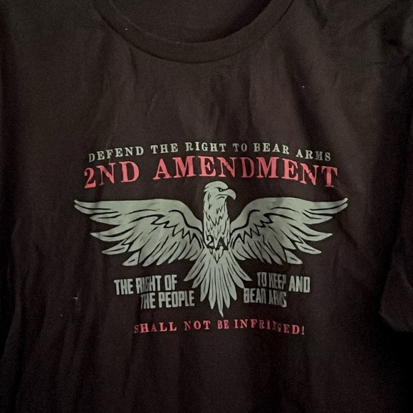 TShirt 2nd amendment Cotton Size 2XL Black Grap on front Tag-less Tee NWOT - Picture 3 of 4